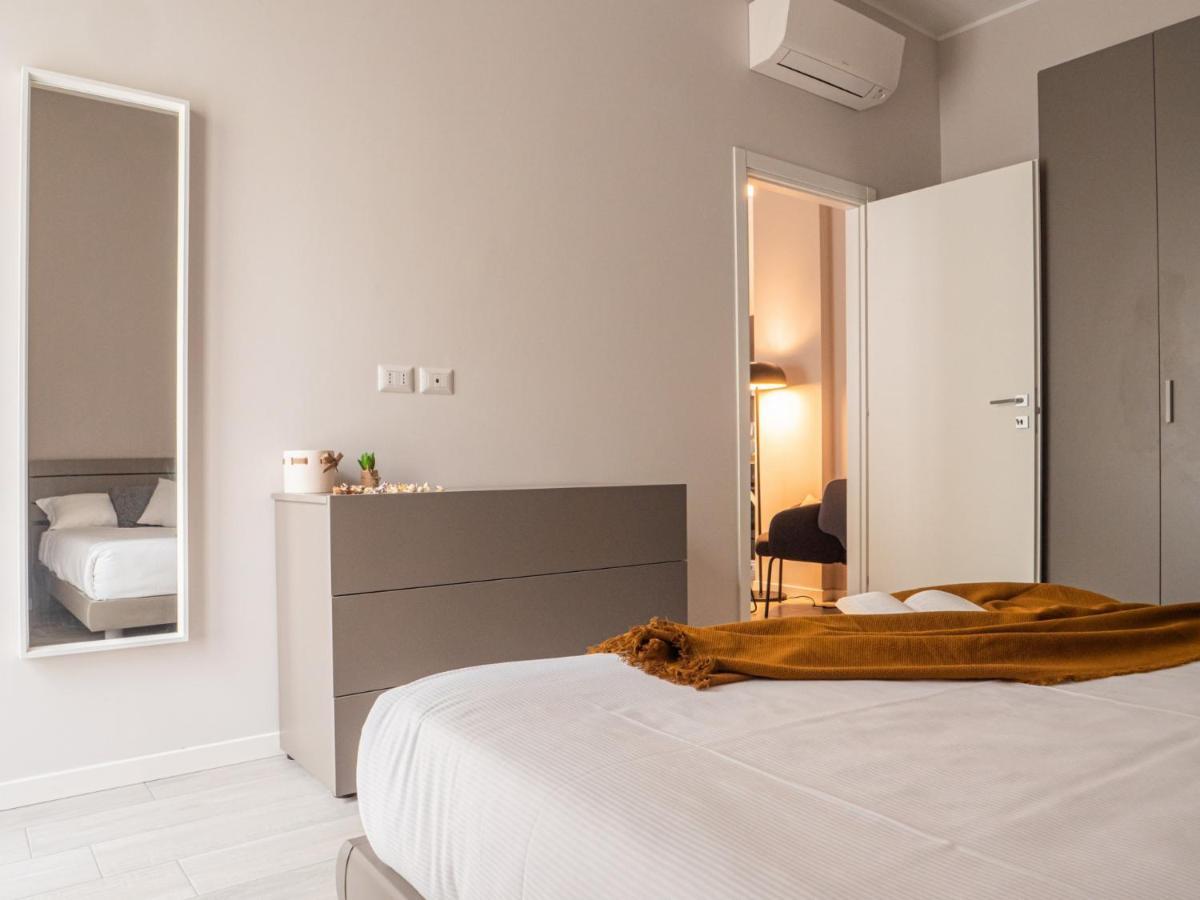 The Best Rent - Apartment With Balcony In Milan Downtown Eksteriør bilde